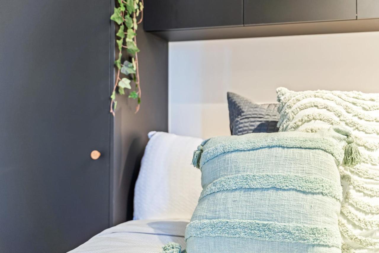 Modern Co-Living Apartments In Perth Central Exteriör bild