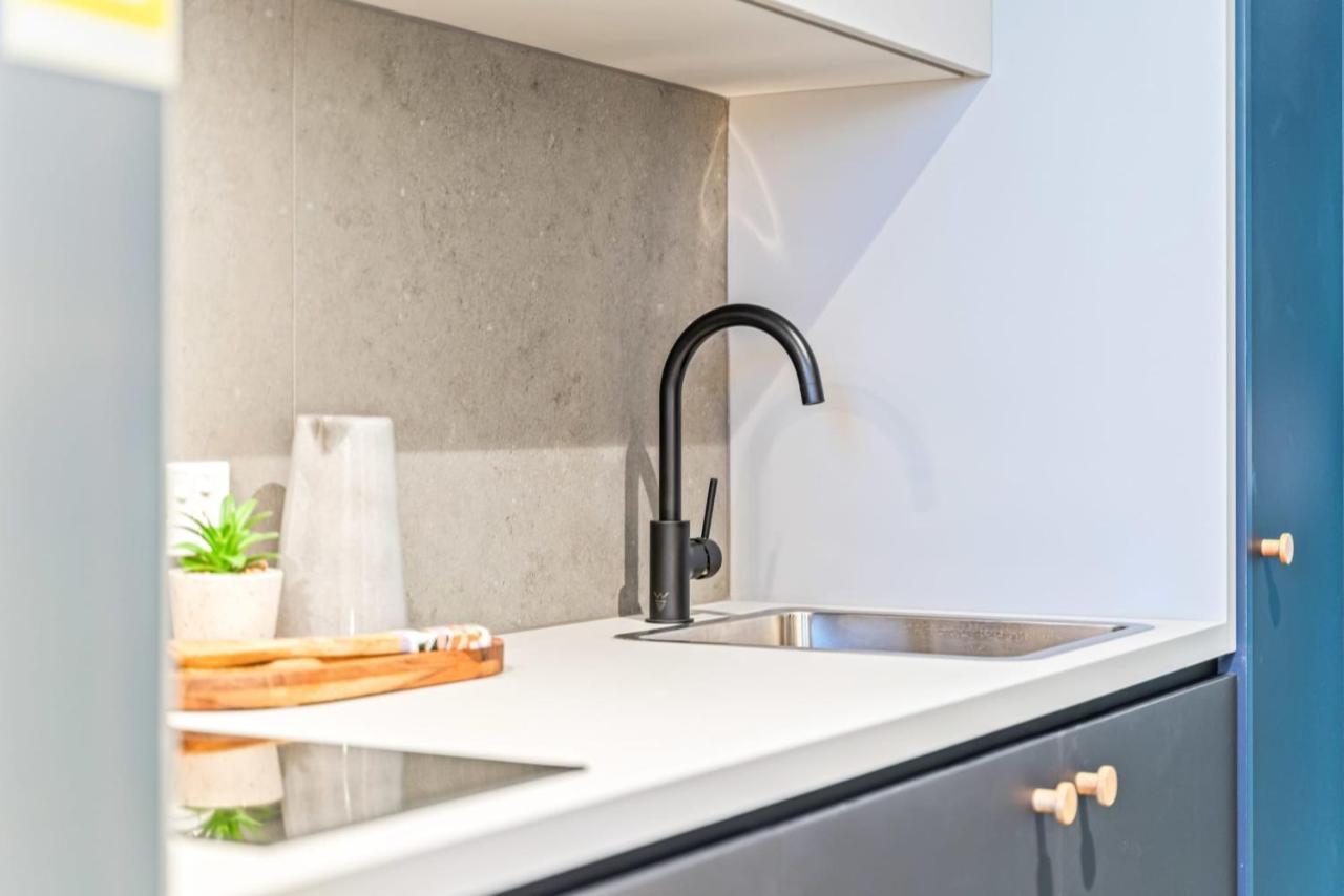 Modern Co-Living Apartments In Perth Central Exteriör bild
